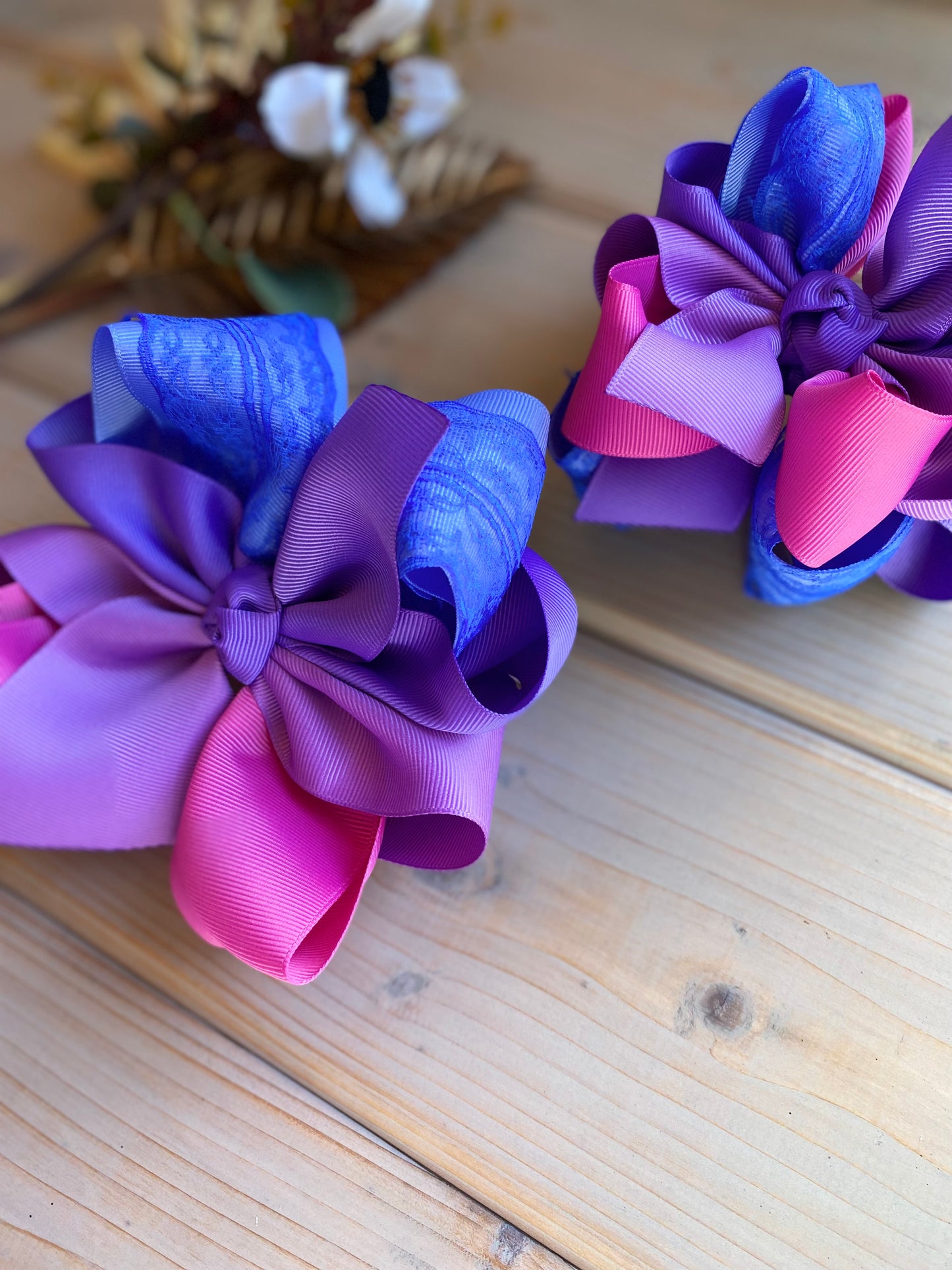A heart to remember XL Multi Hair Bows - LilaReneeCreations