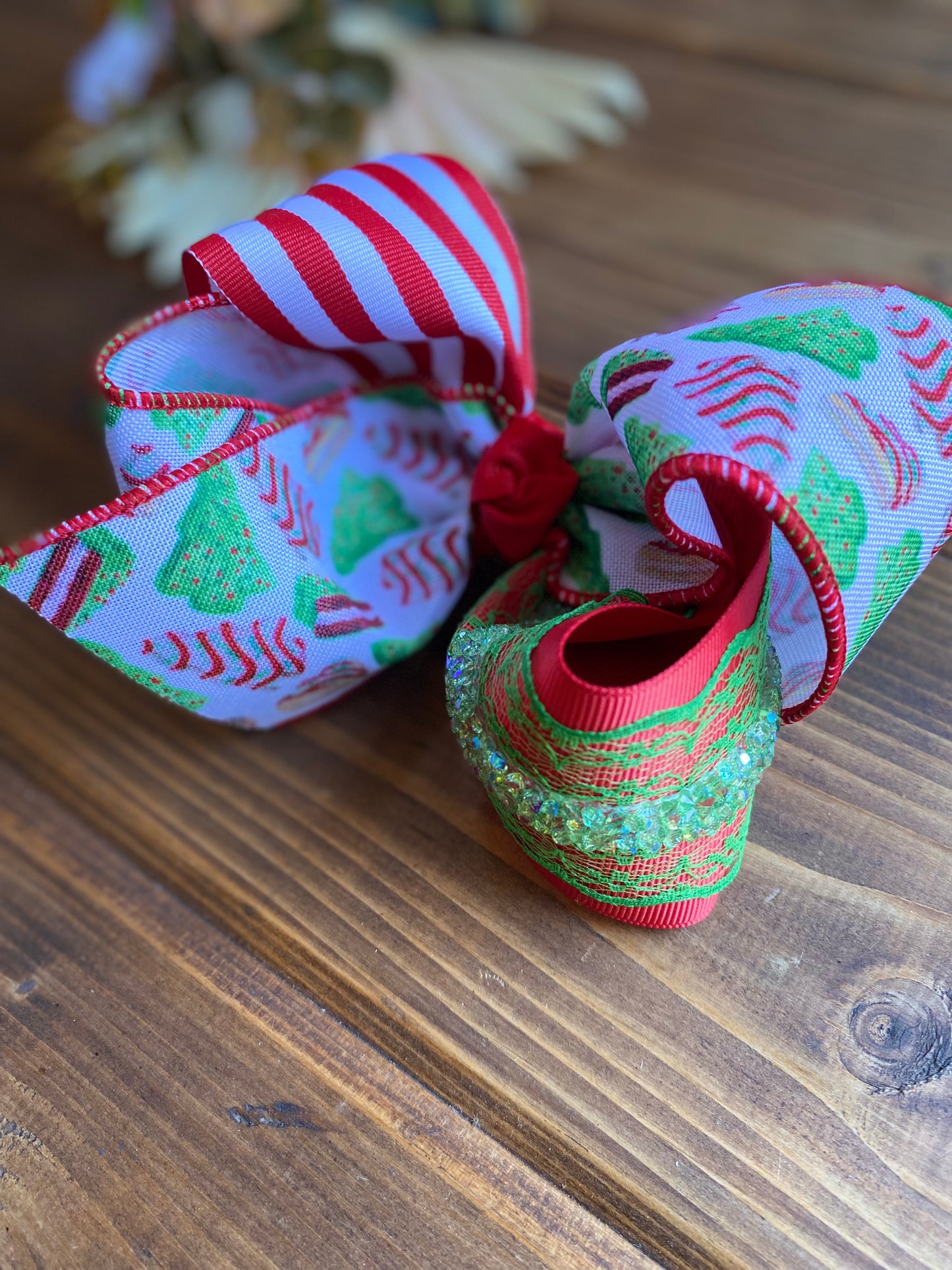• XL Multi• Tree Cakes Faux Burlap Hair Bows - LilaReneeCreations