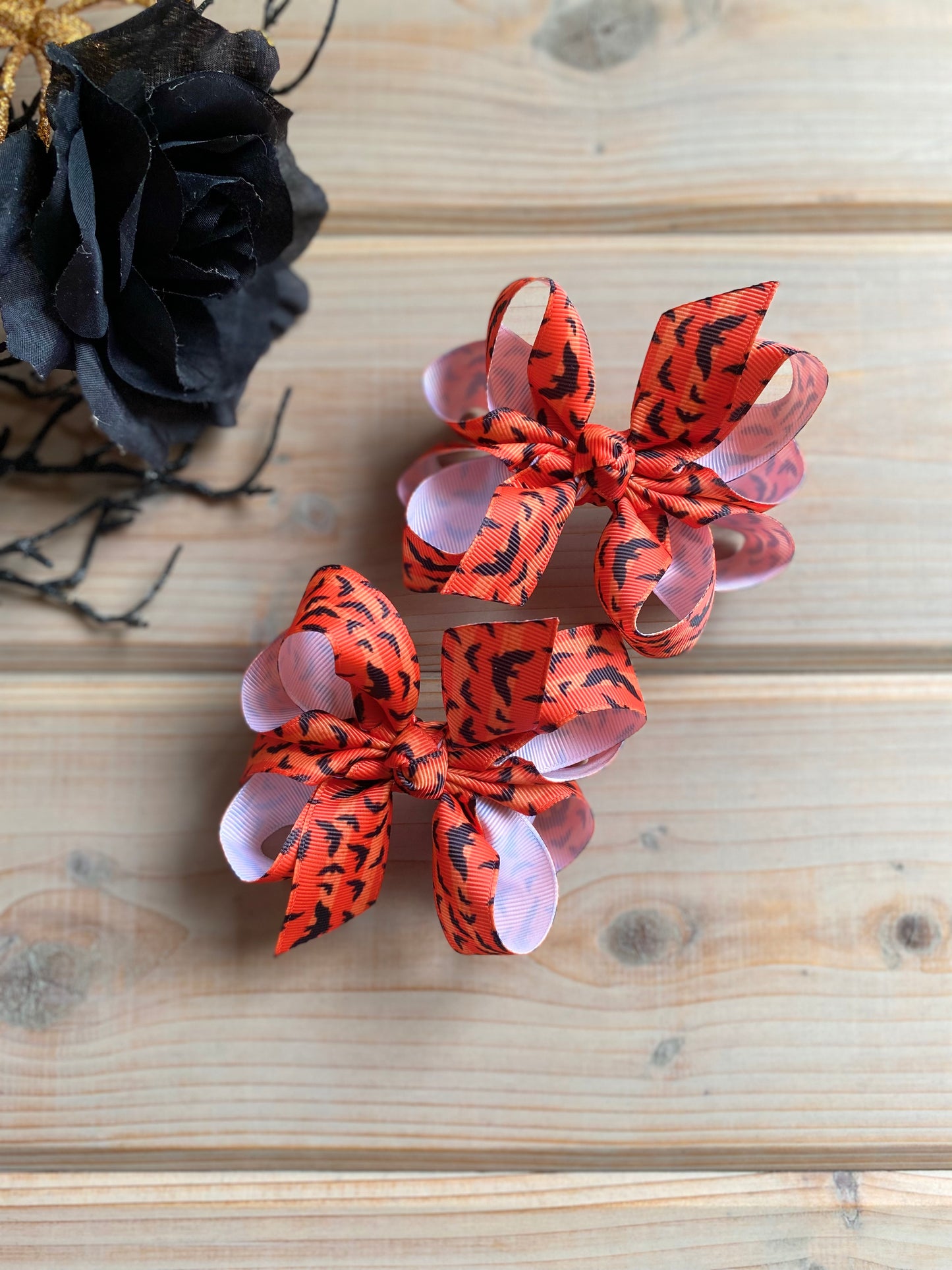 Lil Ann Batty Stripes Hair Bows - LilaReneeCreations