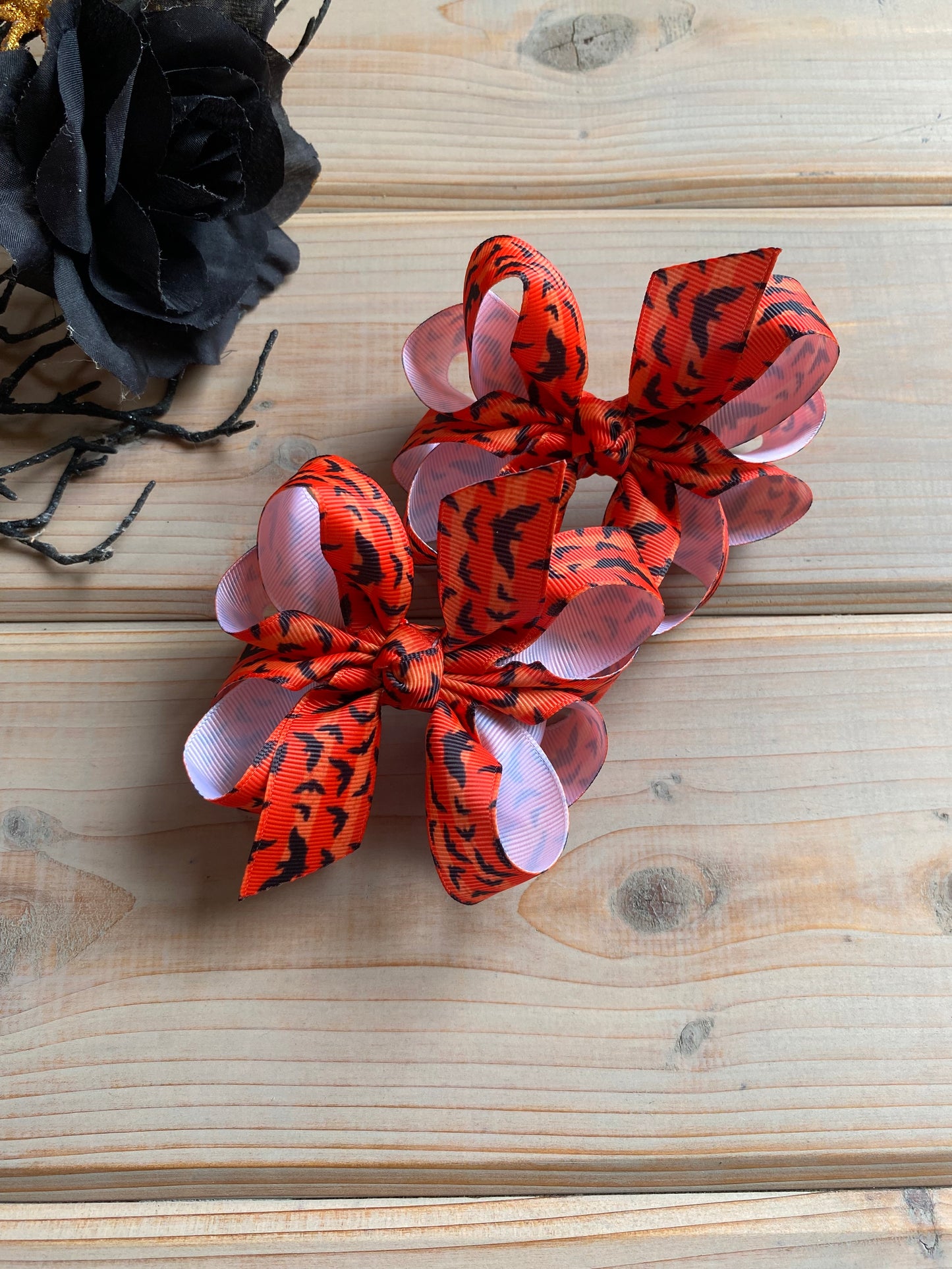 Lil Ann Batty Stripes Hair Bows - LilaReneeCreations