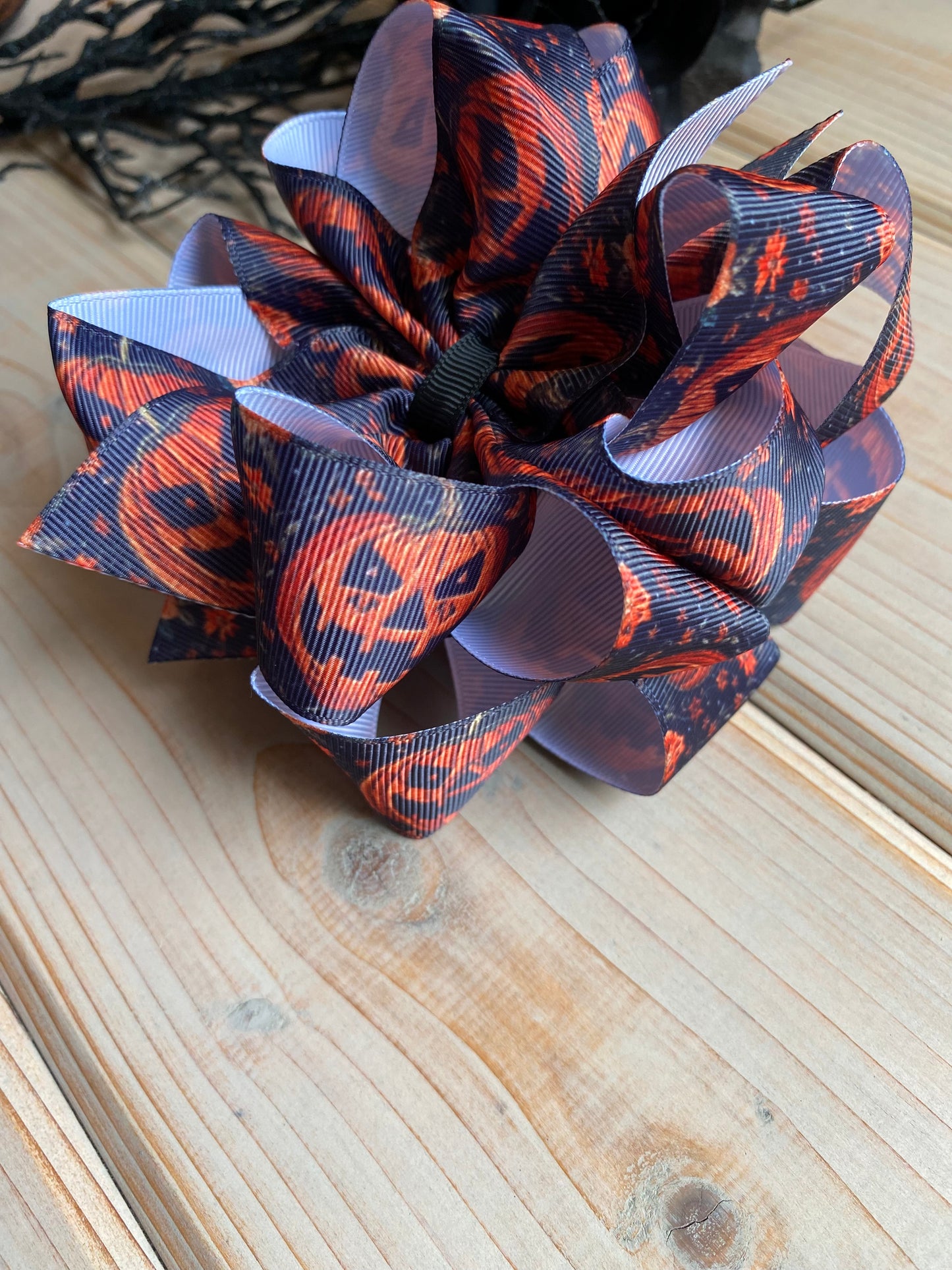 Embroidered Spooky Pumpkins Hair Bows - LilaReneeCreations