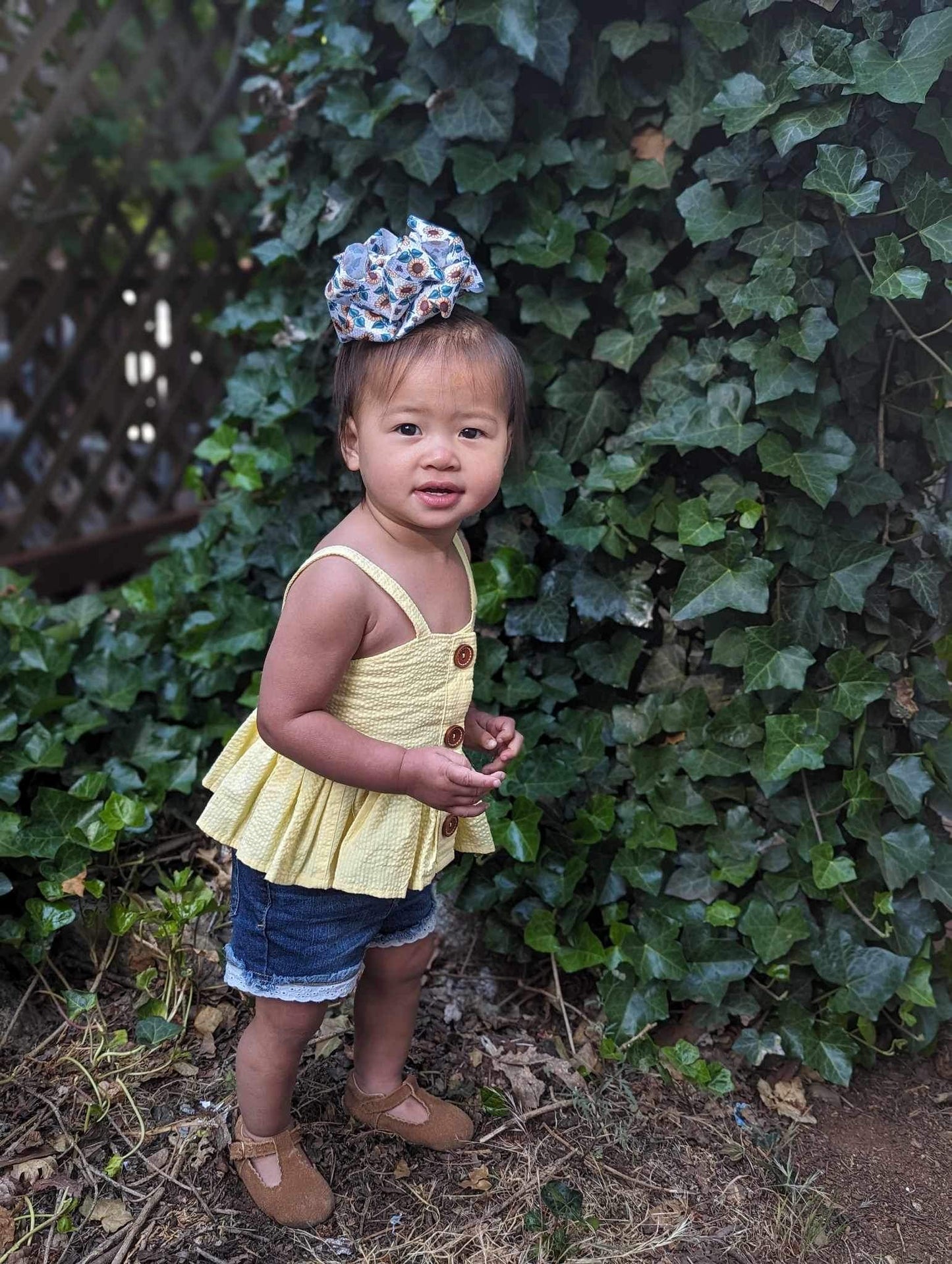 Sunflower Honeycomb Hair Bows - LilaReneeCreations