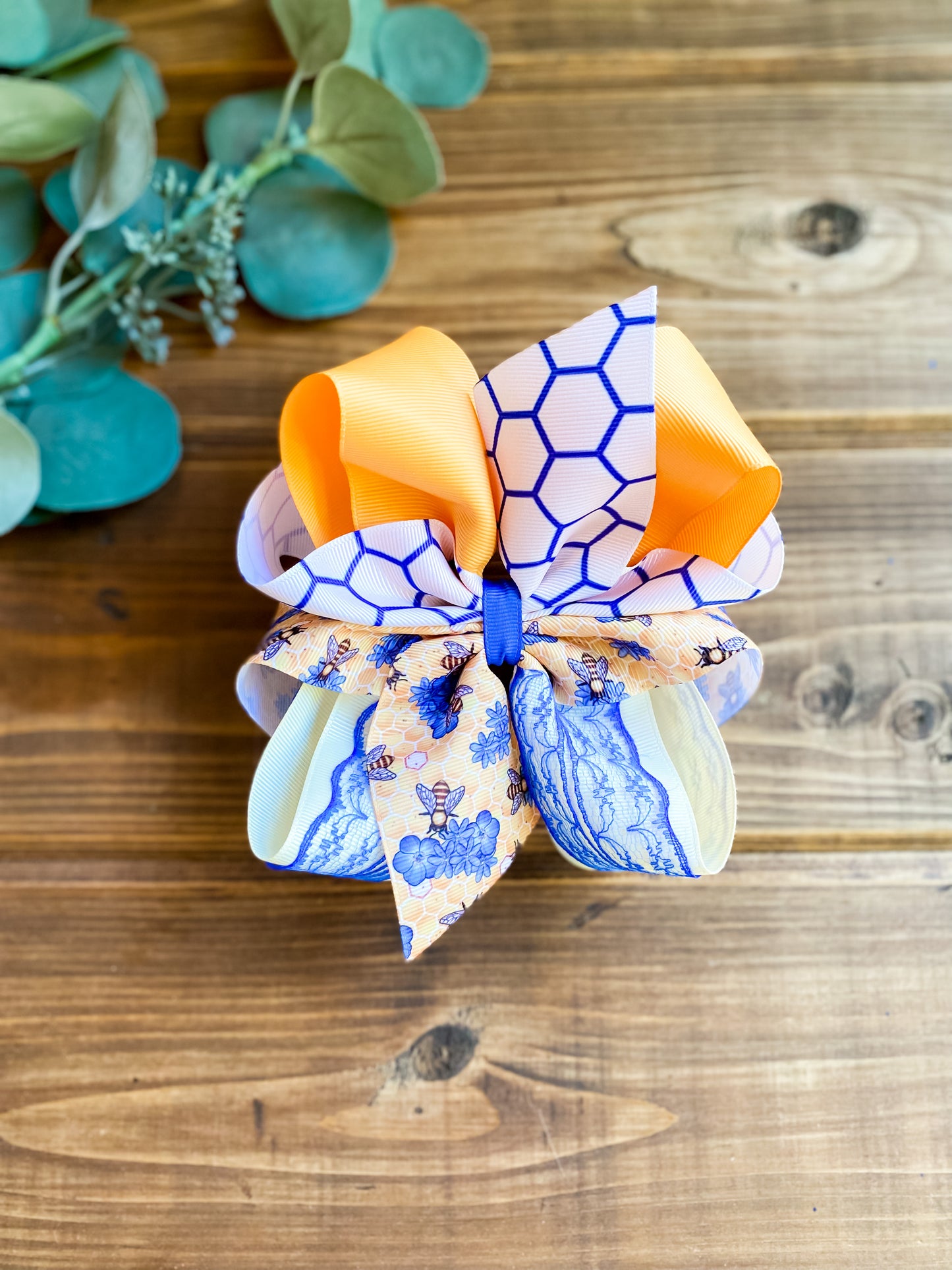 XL Buzzing Bees 🐝 Multicolor Hair Bows - LilaReneeCreations