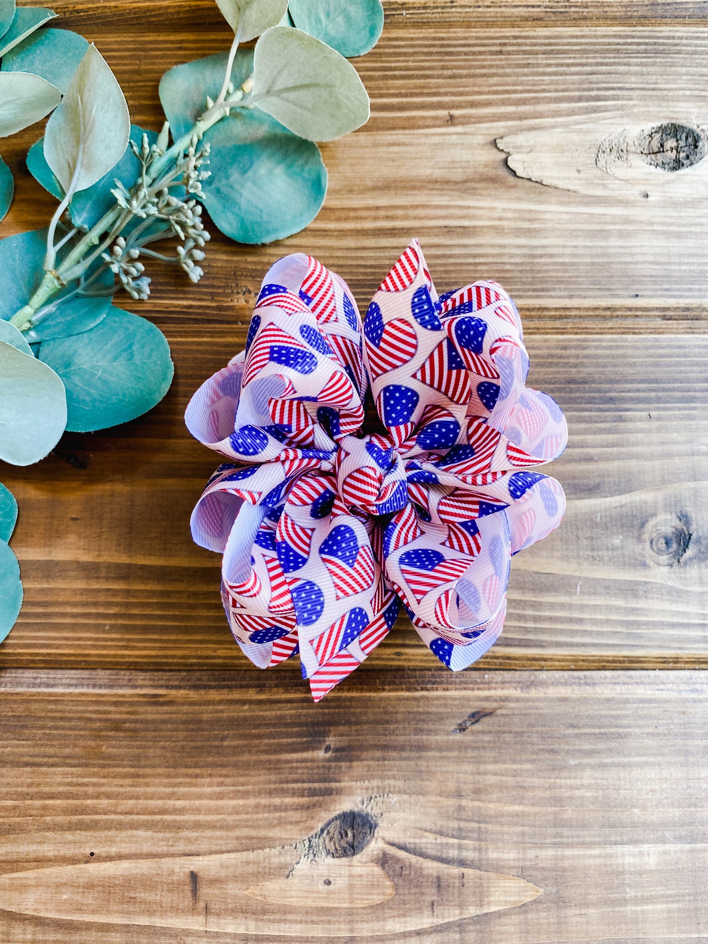 Flag Hearts Hair Bows - LilaReneeCreations