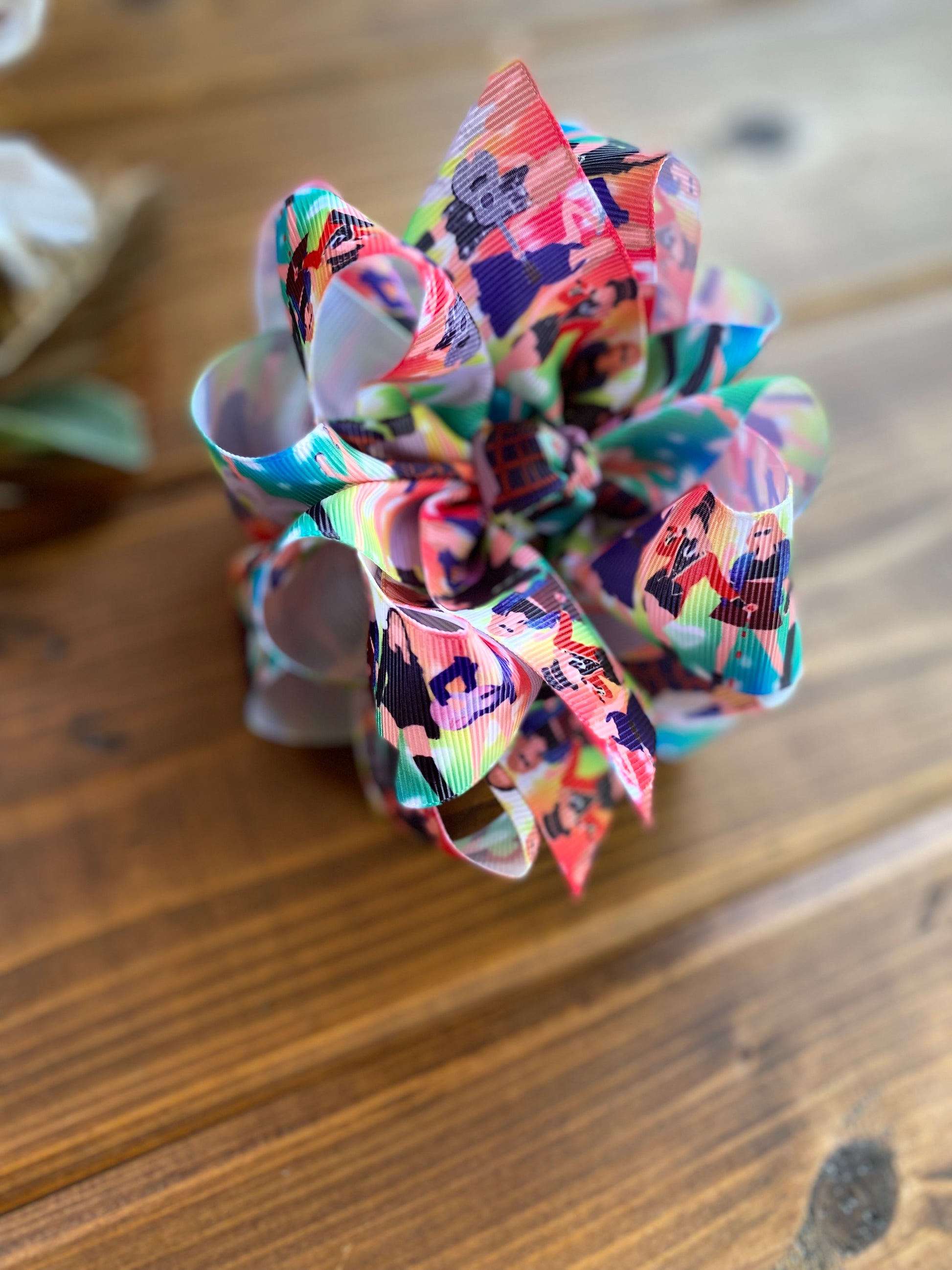 Taylor Swift Outfits Hair Bows - LilaReneeCreations