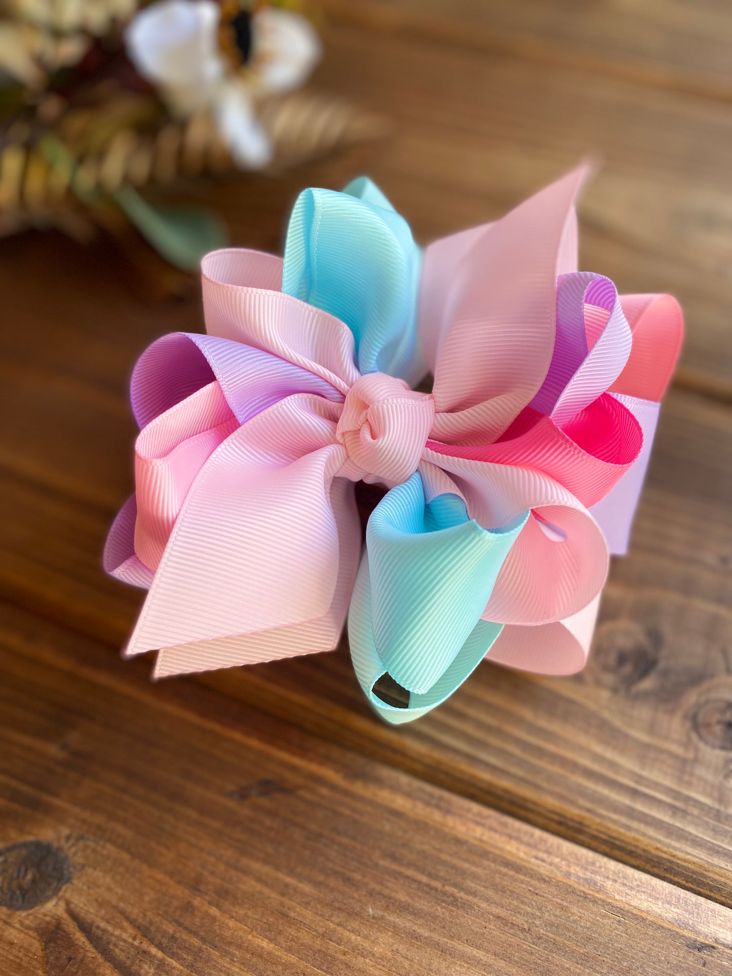 Pastel Hearts Hair Bow - LilaReneeCreations