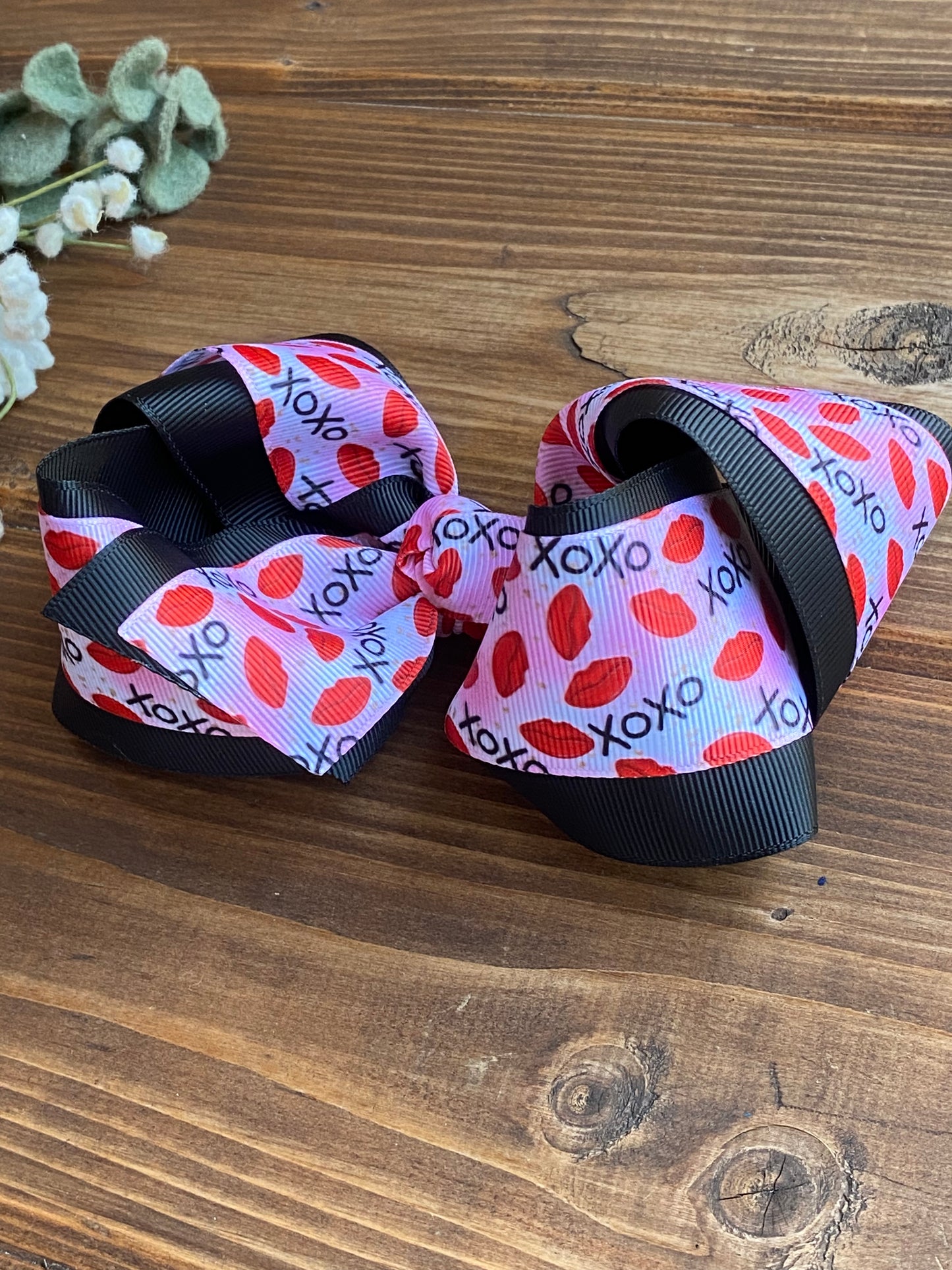 Lover Babe layered XL Hair Bows - LilaReneeCreations