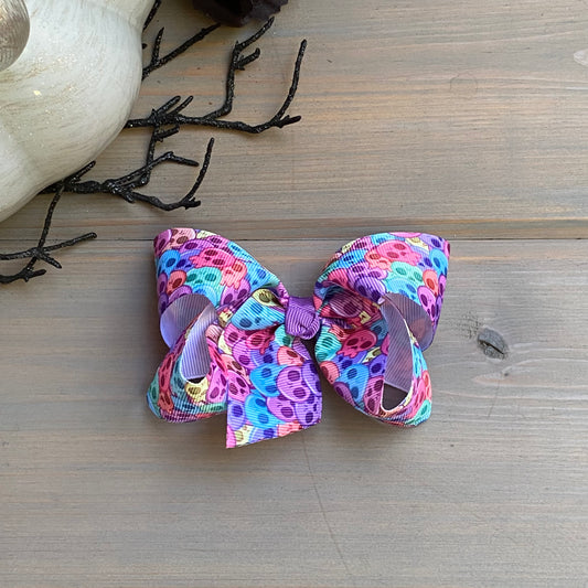 Rainbow skulls 💀 Hair Bows - LilaReneeCreations