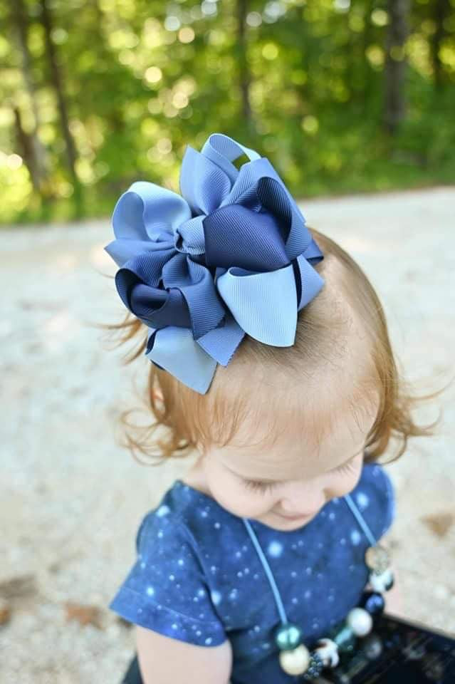 Navy’s Ombre Multi Hair Bows - LilaReneeCreations