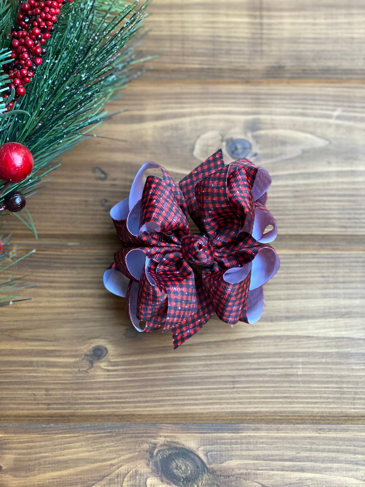 Red Snow Flake Plaid Hair Bows - LilaReneeCreations