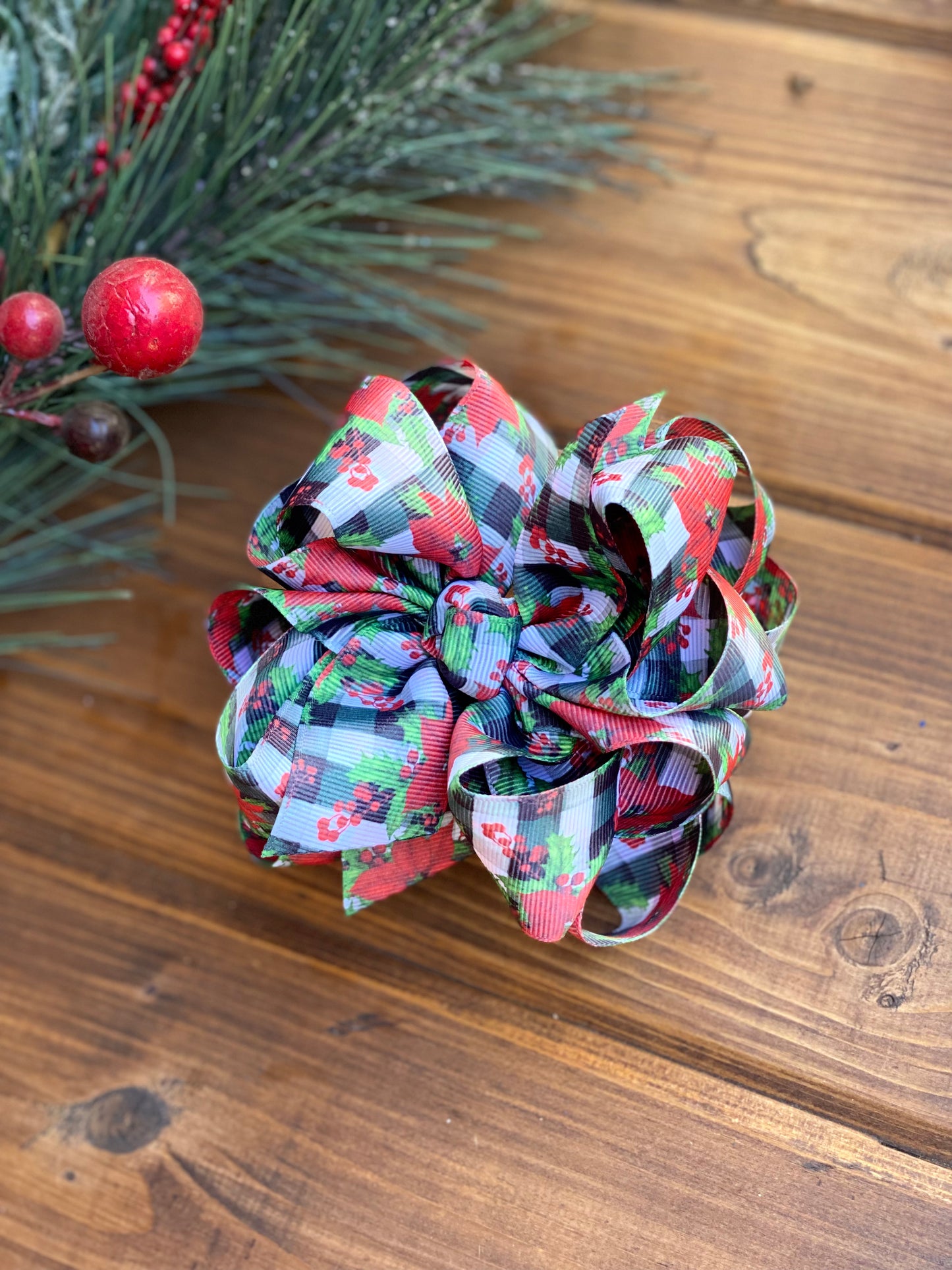 Plaid poinsettia Hair Bows - LilaReneeCreations