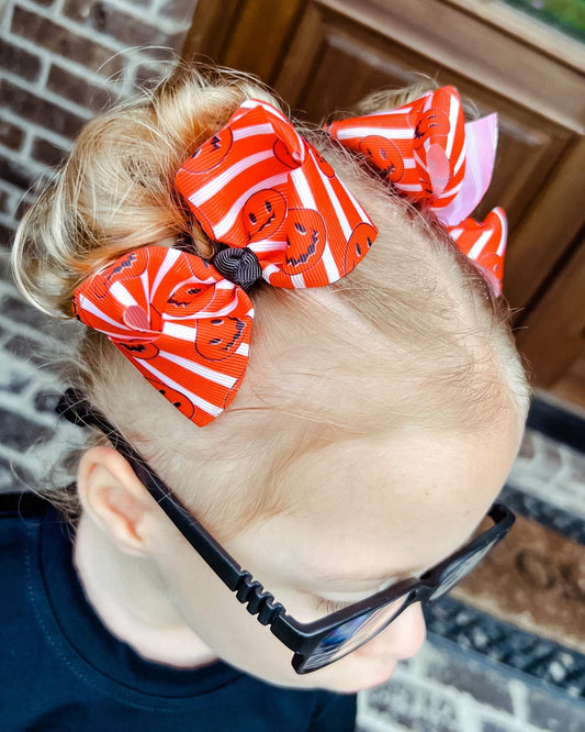 Jack o lantern smiles Hair Bows - LilaReneeCreations