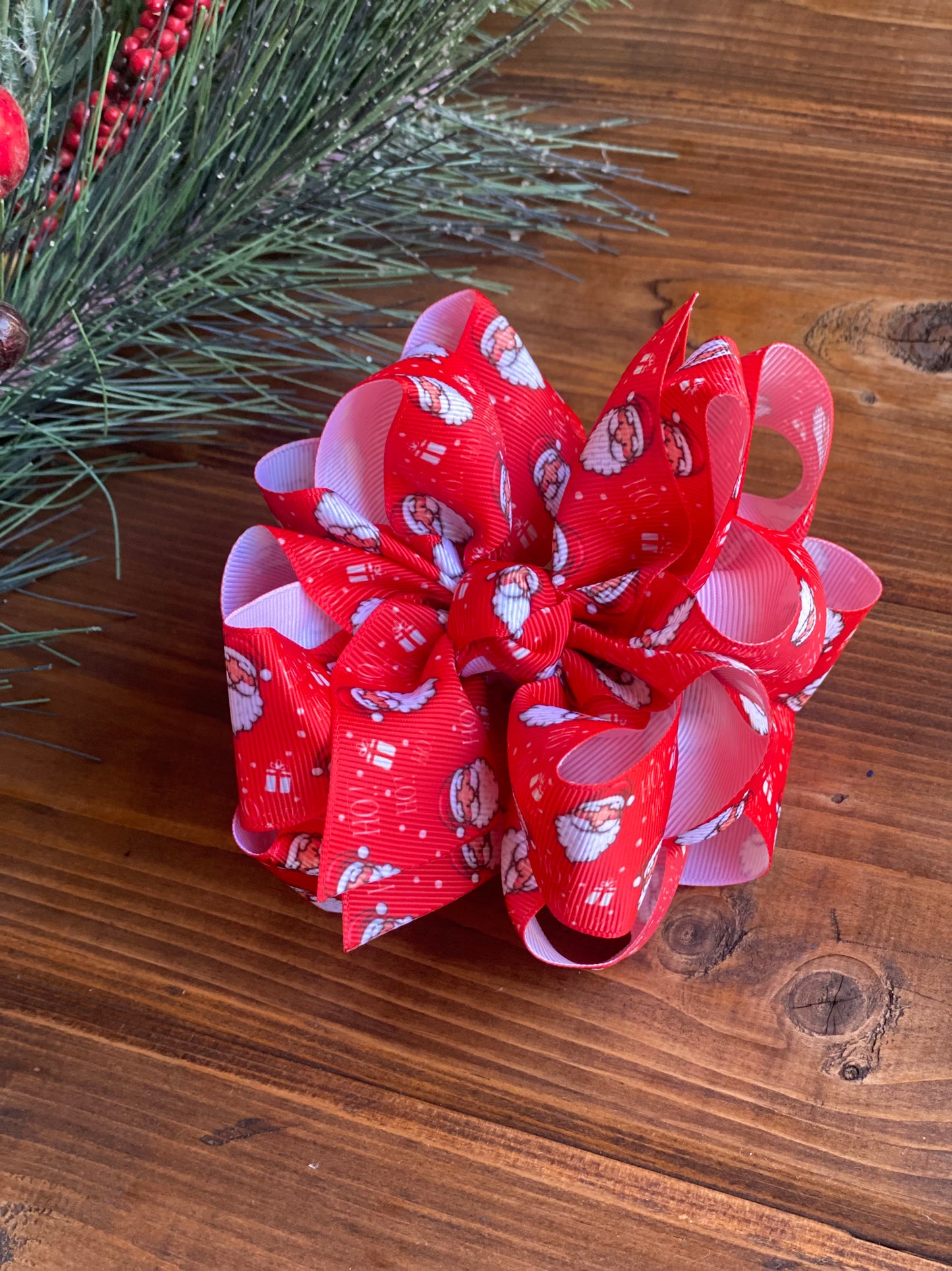 Red Santa Hair Bows - LilaReneeCreations